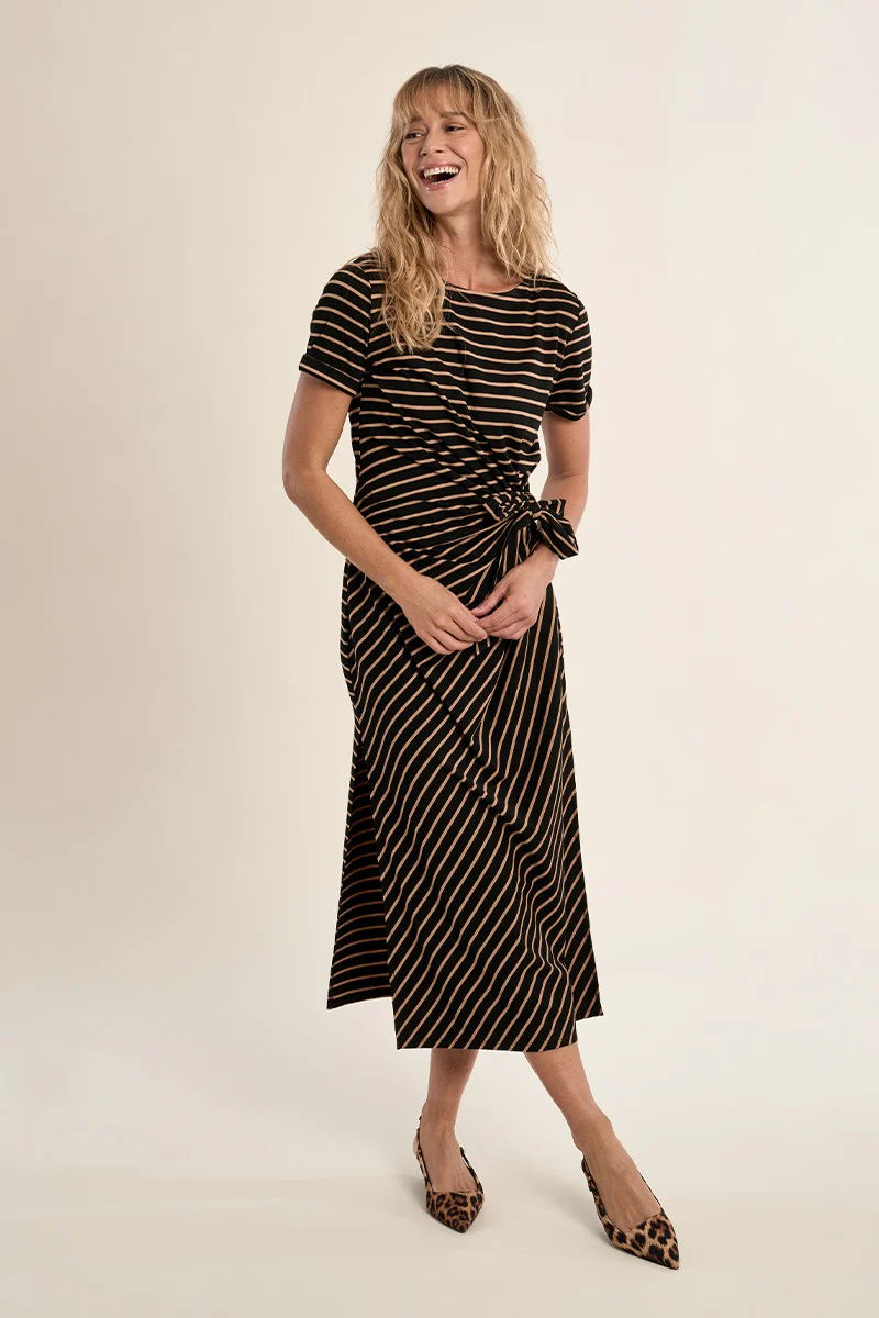 Molly Bracken Striped Maxi Dress With Short Sleeves Women's Black Stripes Large Molly Bracken Striped Maxi Dress With Short Sleeves Women's Black Stripes Large