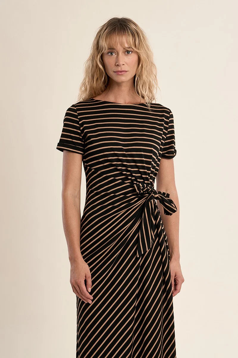 Molly Bracken Striped Maxi Dress With Short Sleeves Women's Black Stripes Large Molly Bracken Striped Maxi Dress With Short Sleeves Women's Black Stripes Large