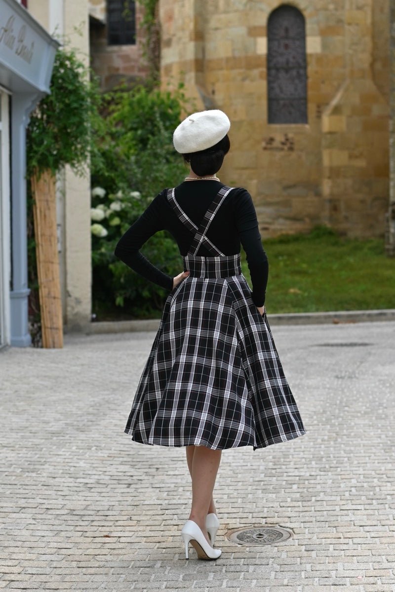 Elfie Skirt by Hearts & Roses London