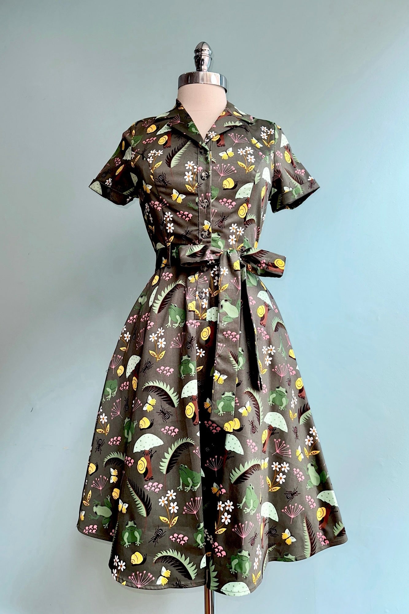 Frogs Knee-Length Shirtwaist Dress by Eva Rose X-Large Frogs Knee-Length Shirtwaist Dress by Eva Rose X-Large