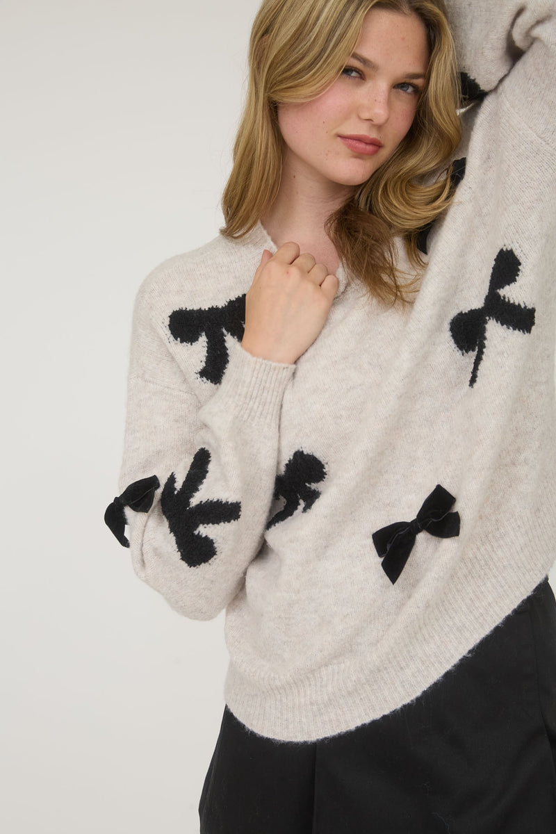Bow Pullover Sweater in Oatmeal