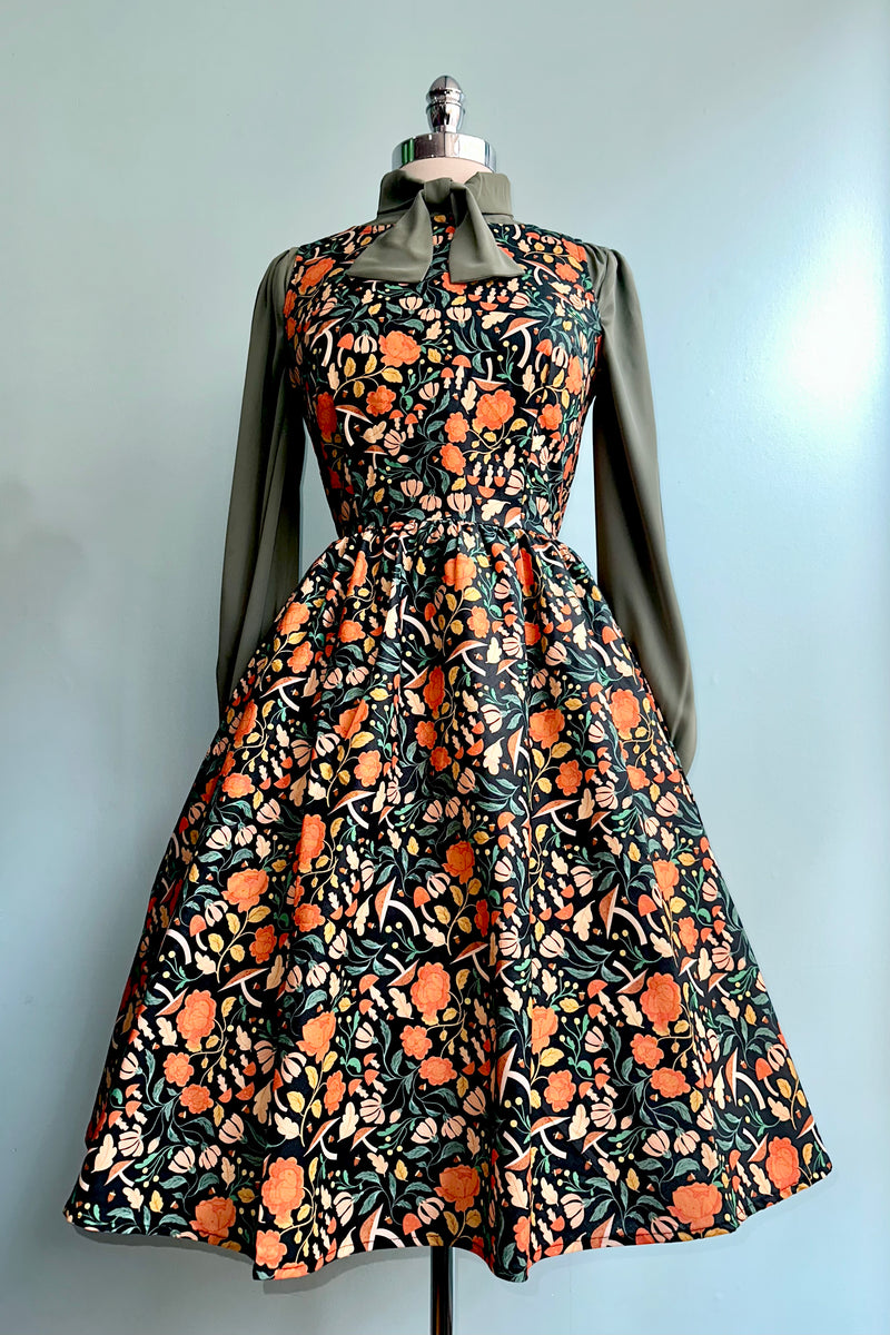 Flora Vintage Dress by Retrolicious