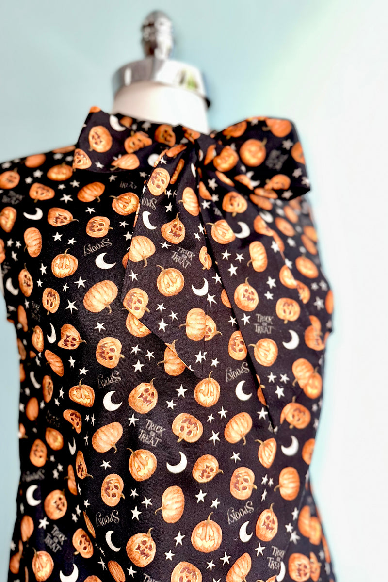 Moons and Jack O' Lantern Bow Top by Retrolicious