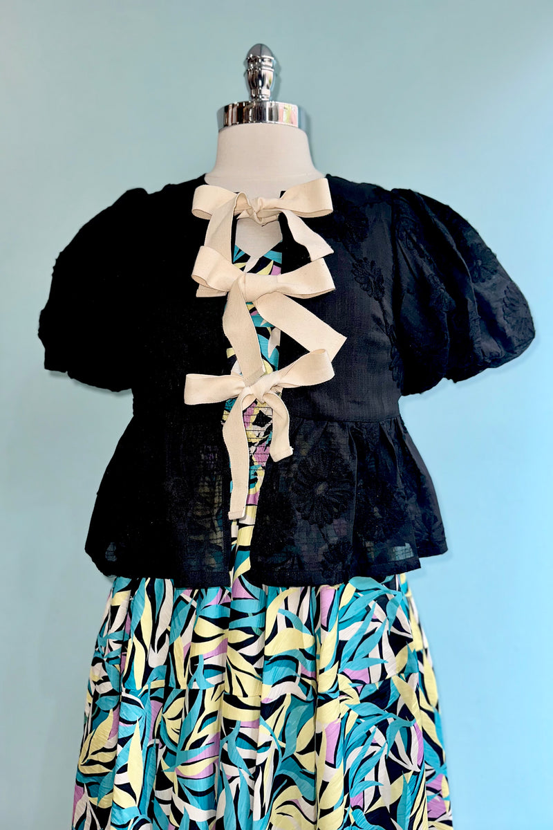 Bow Tie Floral Puff Sleeve Top in Black