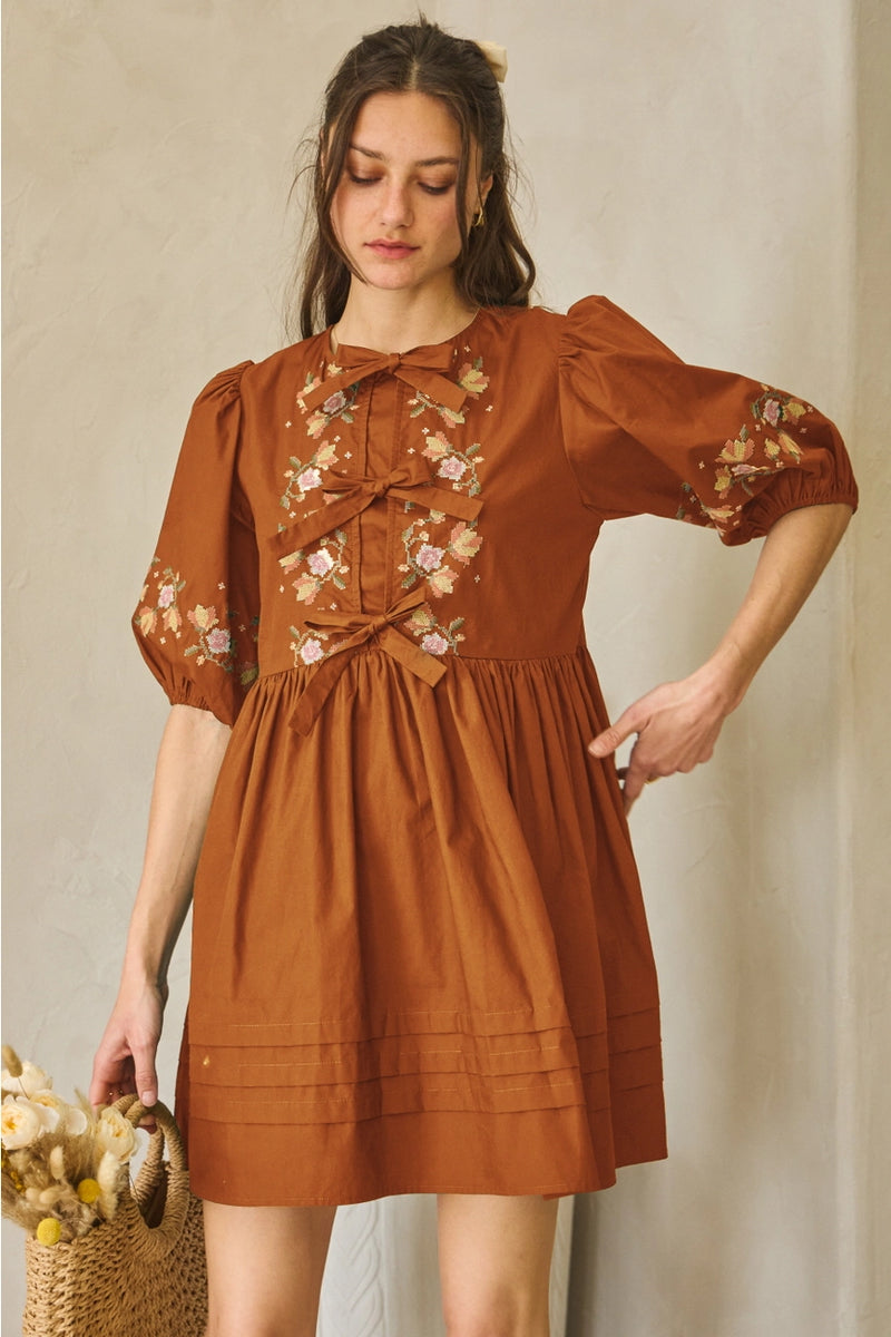 balloon sleeve mini dress Chestnut Embroidered – Modern Millie Short Turn-up Sleeves Fabric belt included Height:120cm Fun World Foxy Lady