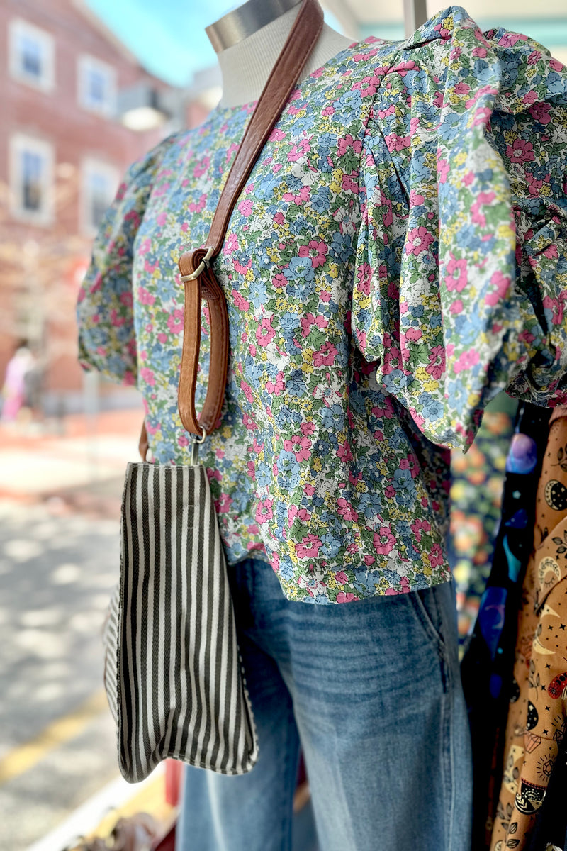 Colorful Floral Bubble Sleeve Top