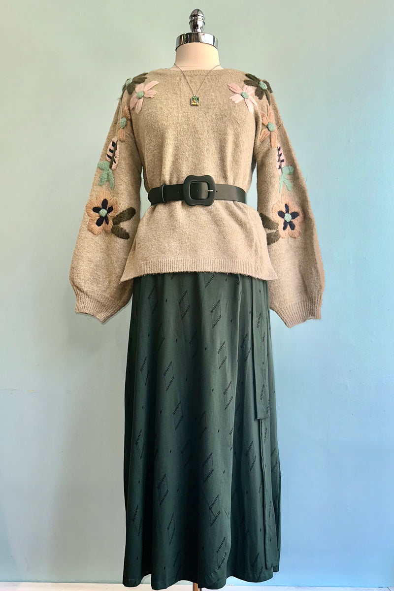 Floral Embroidered Pullover Sweater in Olive