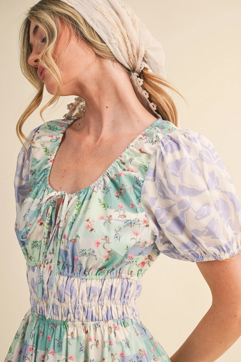 floral open back midi dress Mint Floral Open Back Midi Dress Small