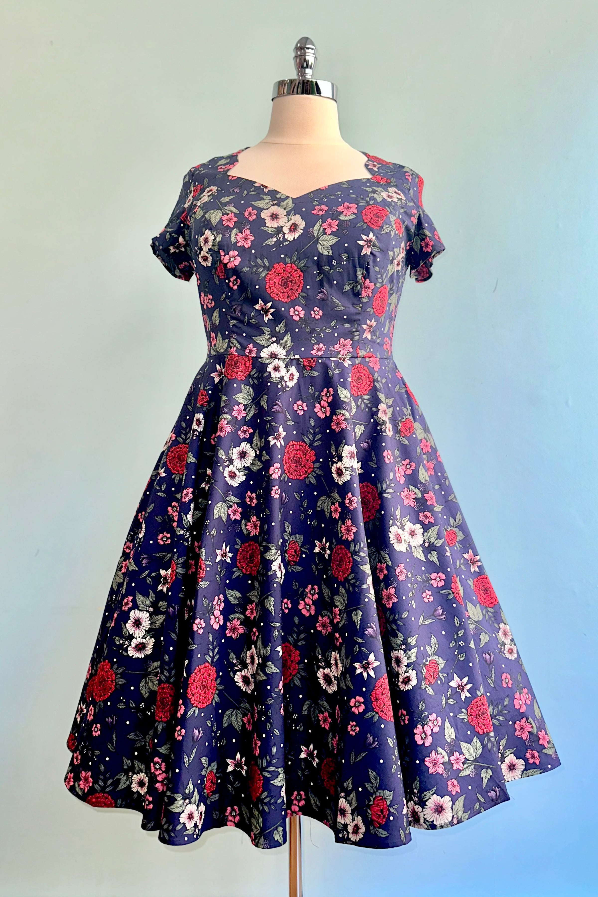 Long Sleeve Dark Blue Flower Dress Hearts Roses Lady Poppy Swing Dress In Black And Red Long Sleeve Dark Blue Flower Dress Hearts Roses Lady Poppy Swing Dress In Black And Red