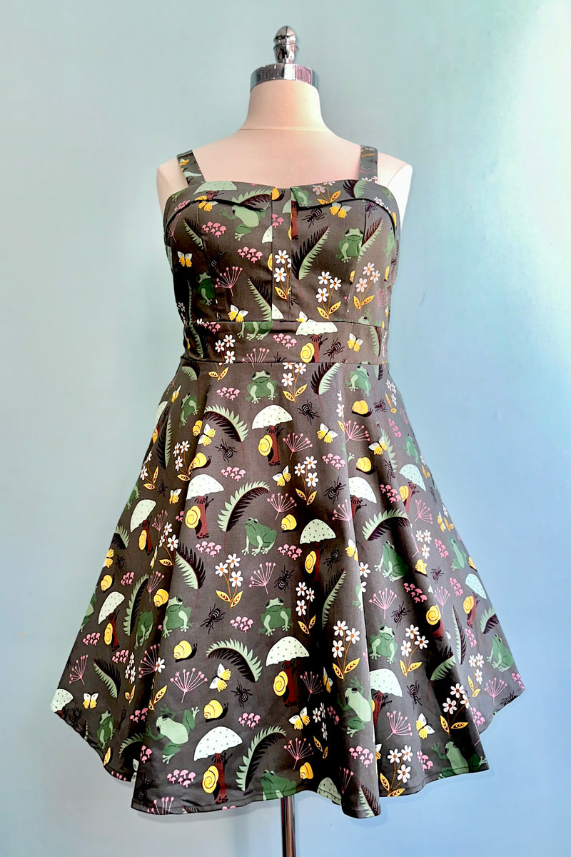 Frogs Fold-Over Dress by Eva Rose 4X-Large