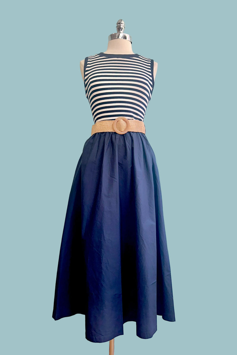 Navy Stripe Knit Sleeveless Midi Dress Large Navy Stripe Knit Sleeveless Midi Dress Large