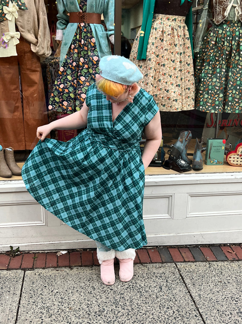 Green Plaid Greta Dress by Retrolicious Large Green Plaid Greta Dress by Retrolicious Large
