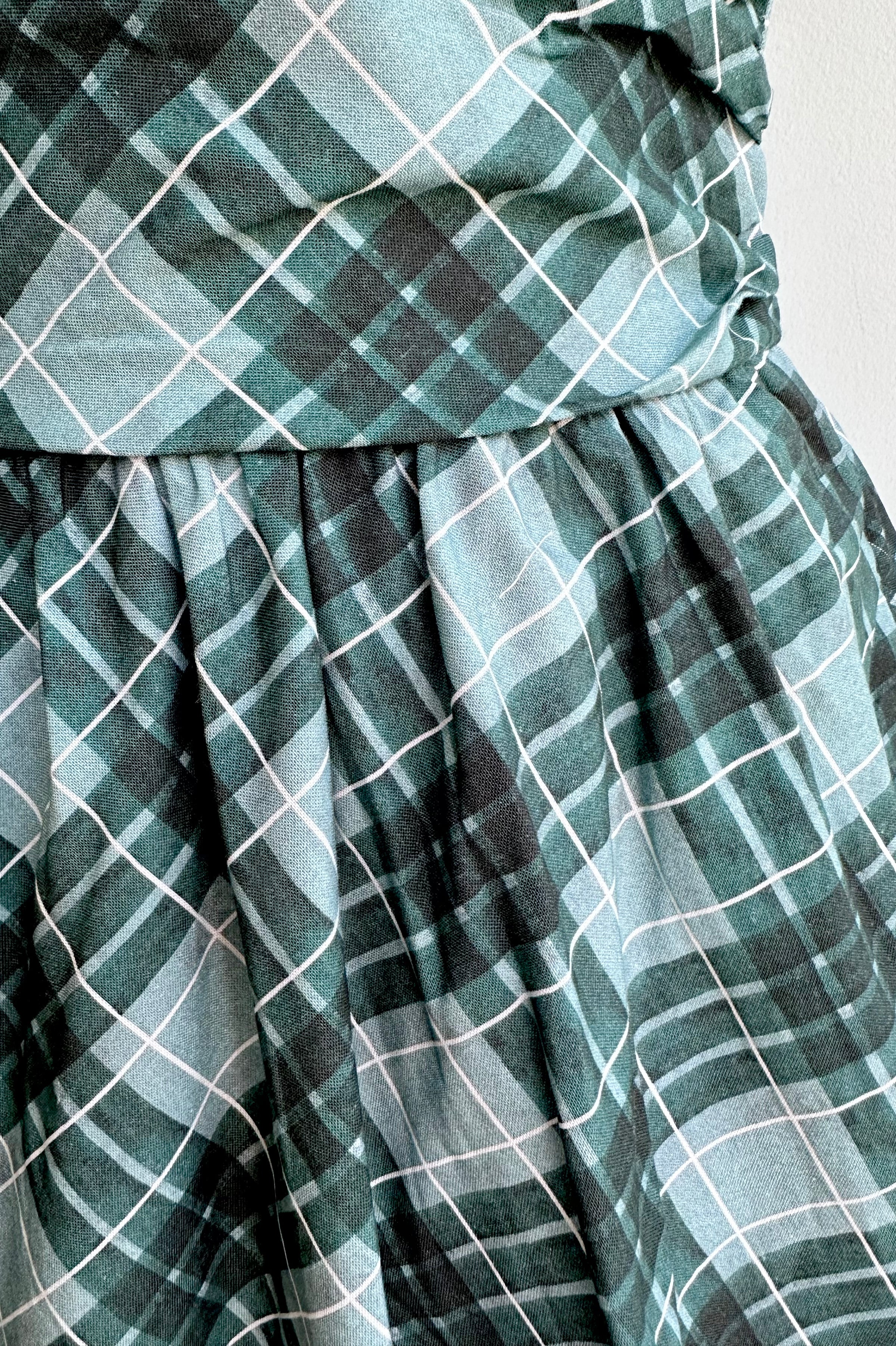 Green Plaid Greta Dress by Retrolicious Large Green Plaid Greta Dress by Retrolicious Large