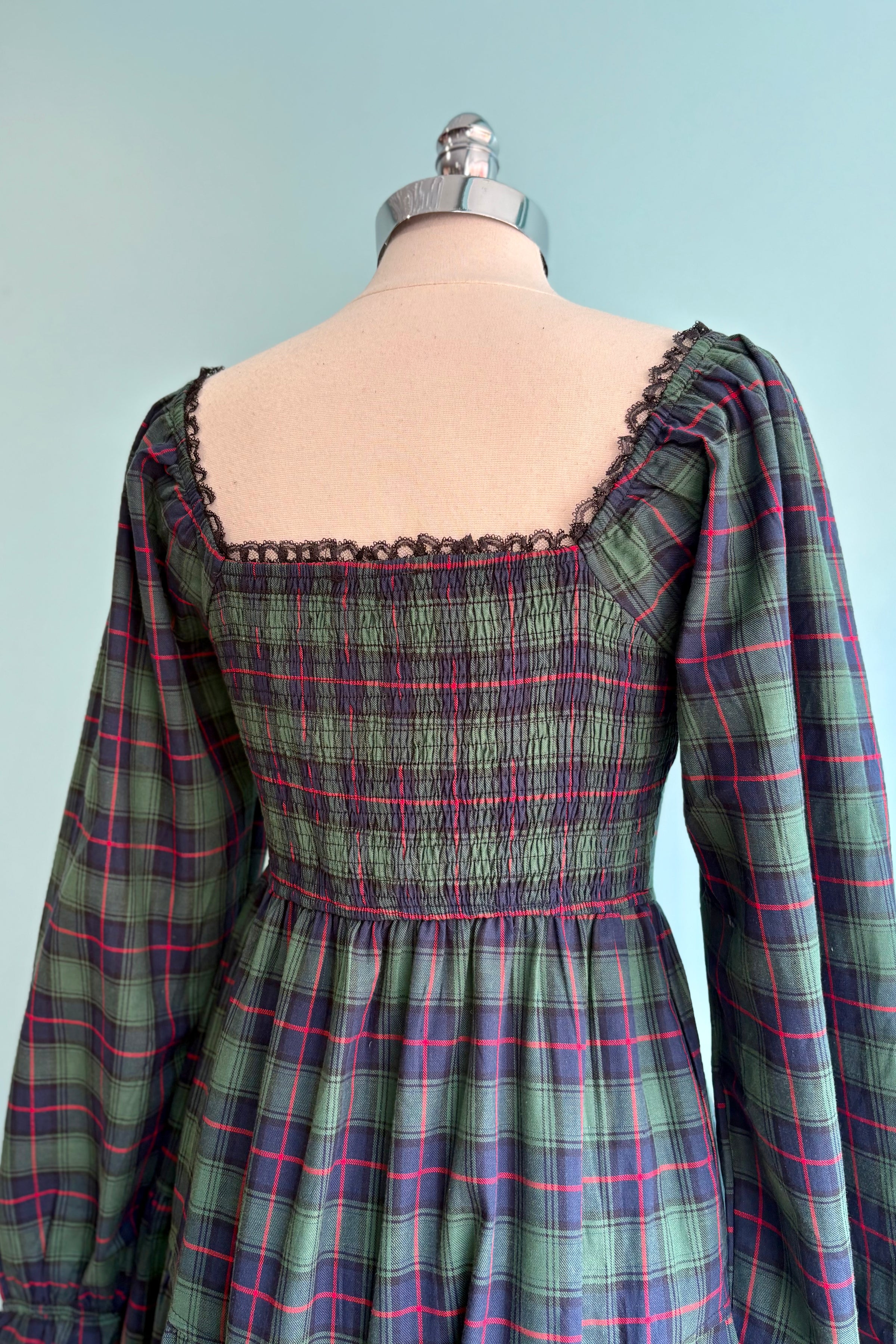 Green Plaid Lace Detail Smocked Maxi Dress Medium Green Plaid Lace Detail Smocked Maxi Dress Medium