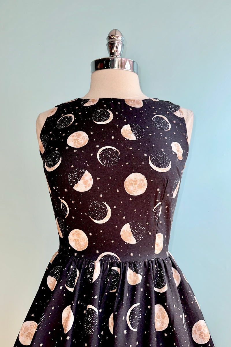 Moon Vintage Dress by Retrolicious