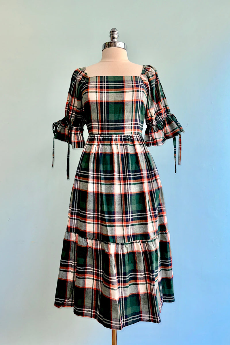 Green Plaid Square Neck Midi Dress Medium Green Plaid Square Neck Midi Dress Medium