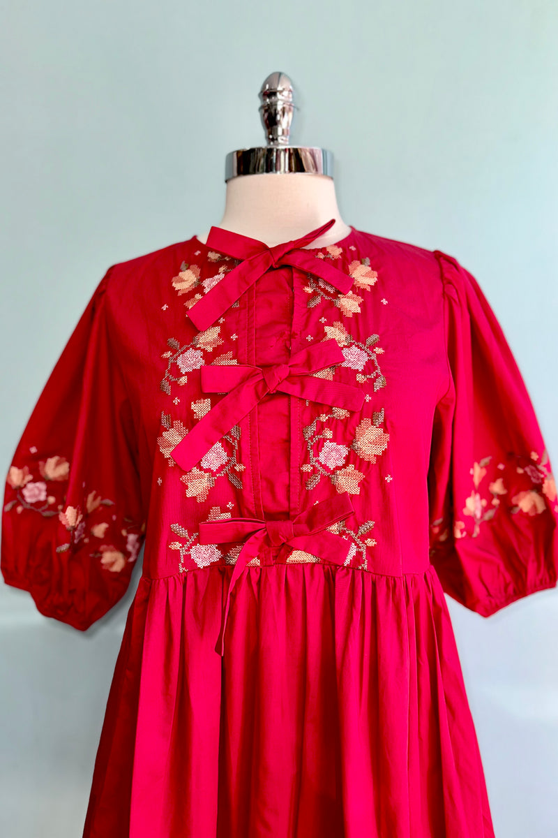 balloon sleeve embroidered dress Red Embroidered Balloon Sleeve Mini Dress Small