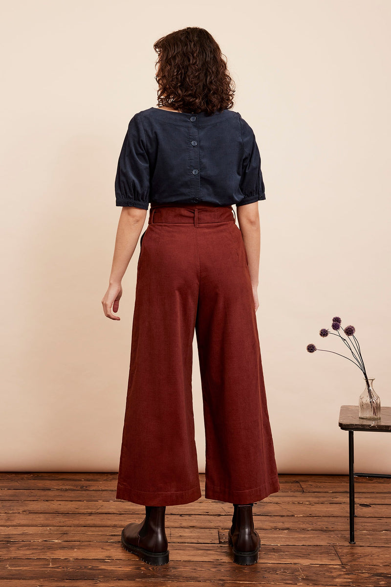 Brown Needlecord Gilda Cropped Pants by Emily and Fin