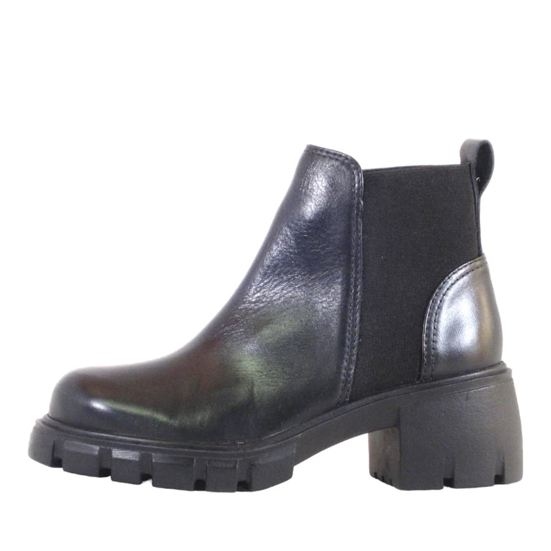 Black Brink Leather Ankle Boots by Chelsea Crew