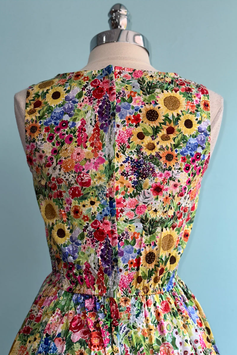 Chasing the Sun Vintage Dress by Retrolicious Modern Millie