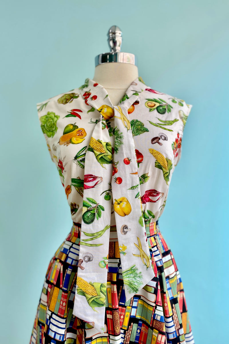 Vegetable Bow Top by Retrolicious