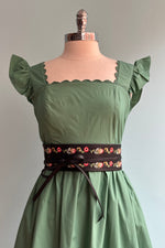 Scalloped Edge Ruffle Sleeve Midi Dress in Green