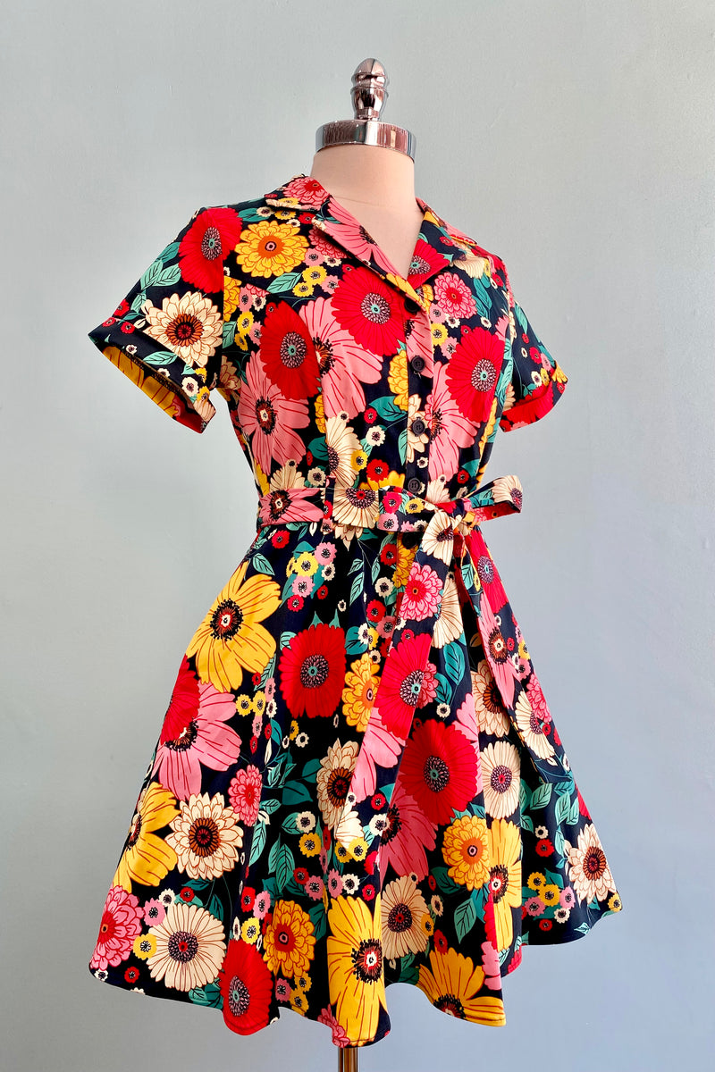 Mod Floral Mini Shirtwaist Dress by Eva Rose
