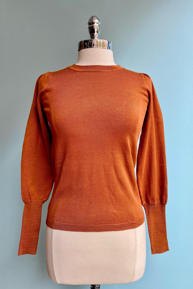 Caramel Fine Knit Sweater with Puff Sleeves by Compania Fantastica