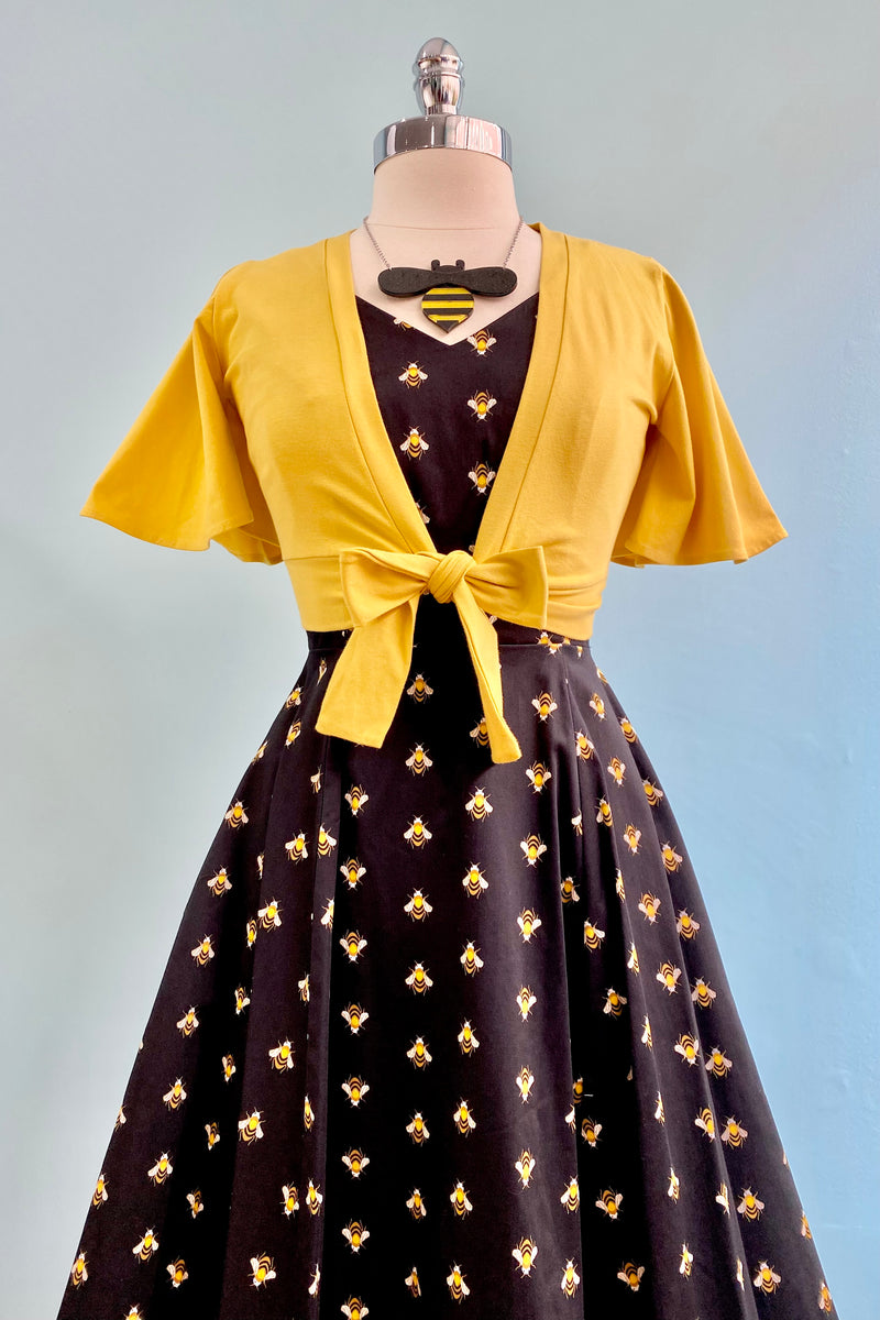 Black Bee Print V-Neck Dress by Eva Rose