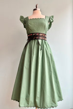 Scalloped Edge Ruffle Sleeve Midi Dress in Green