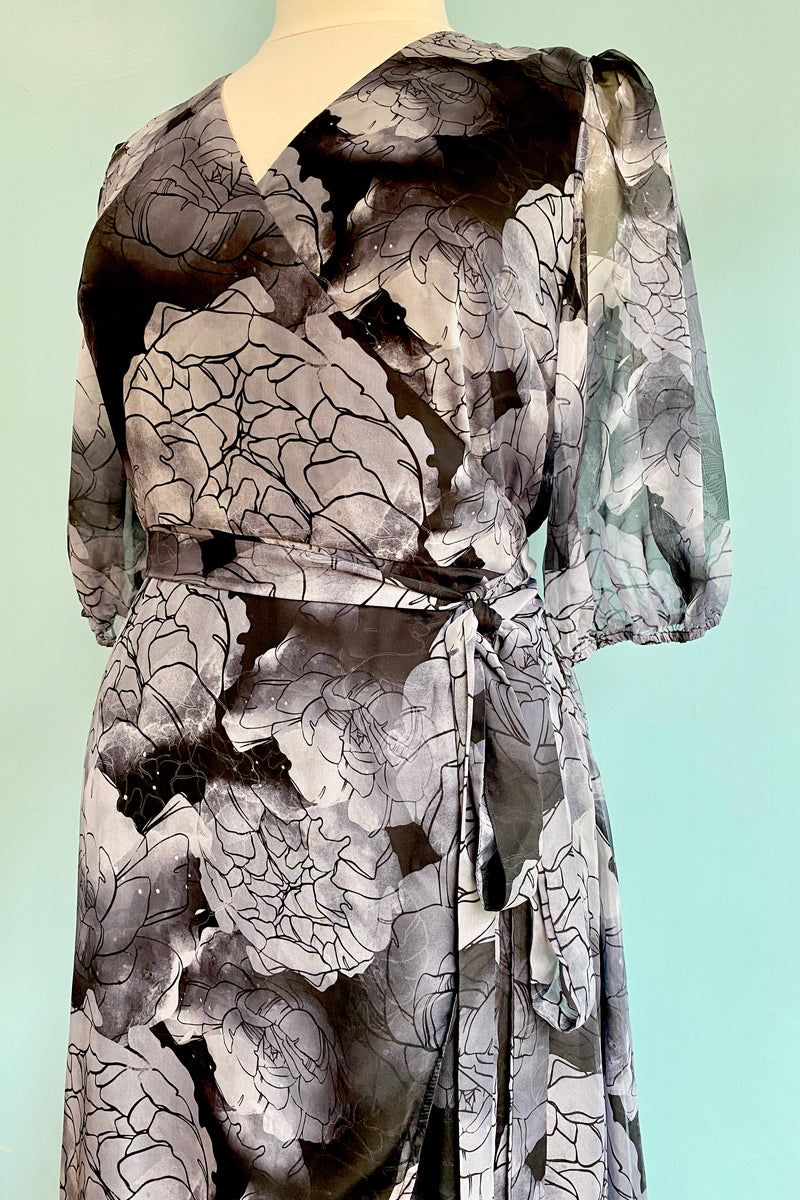Grey Floral Winona Maxi Dress by Katakomb X-Small Grey Floral Winona Maxi Dress by Katakomb X-Small